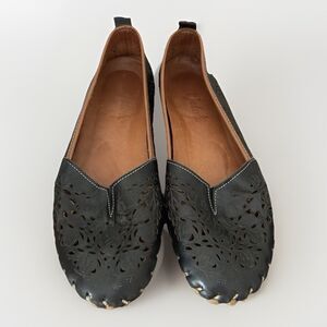 Gelato Women’s 11 Black Leather Tentie Slip-On Moccasin Loafer Shoes Flats EU 42